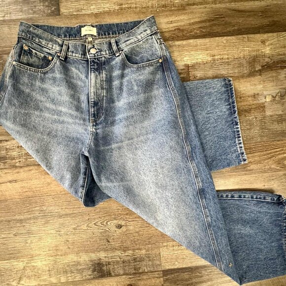 DL1961 Wide-Leg Jeans in Classic Blue Denim (Size 31 / 12–14) - Picture 8 of 10